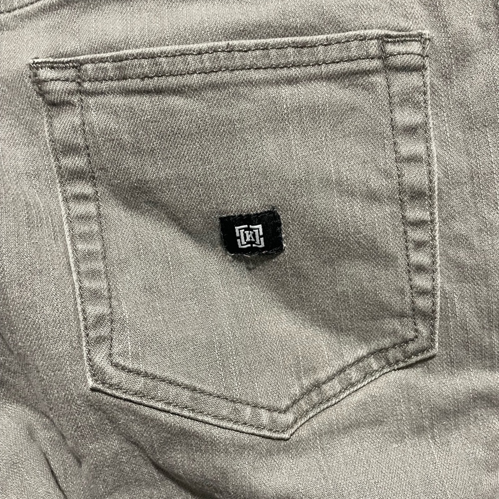 KREWE Gray Slim Jeans with Slim Fit - Picture 5 of 9